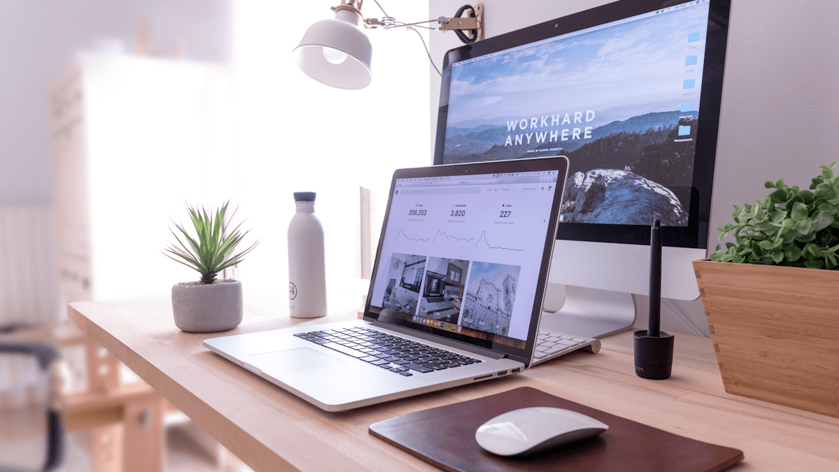 Digital Products to Sell in 2025: 27 Profitable Ideas for Beginners and Pros